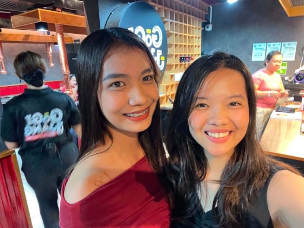 Randomly saw my high school friend